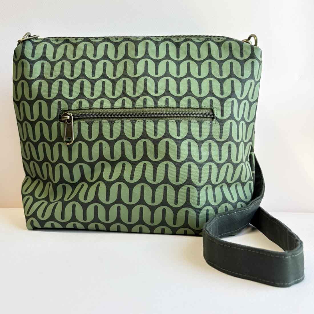 Medium Cotton Crossbody Retro Prints
