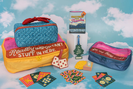 Ban.do - Makeup Bag, Flowers and Bows