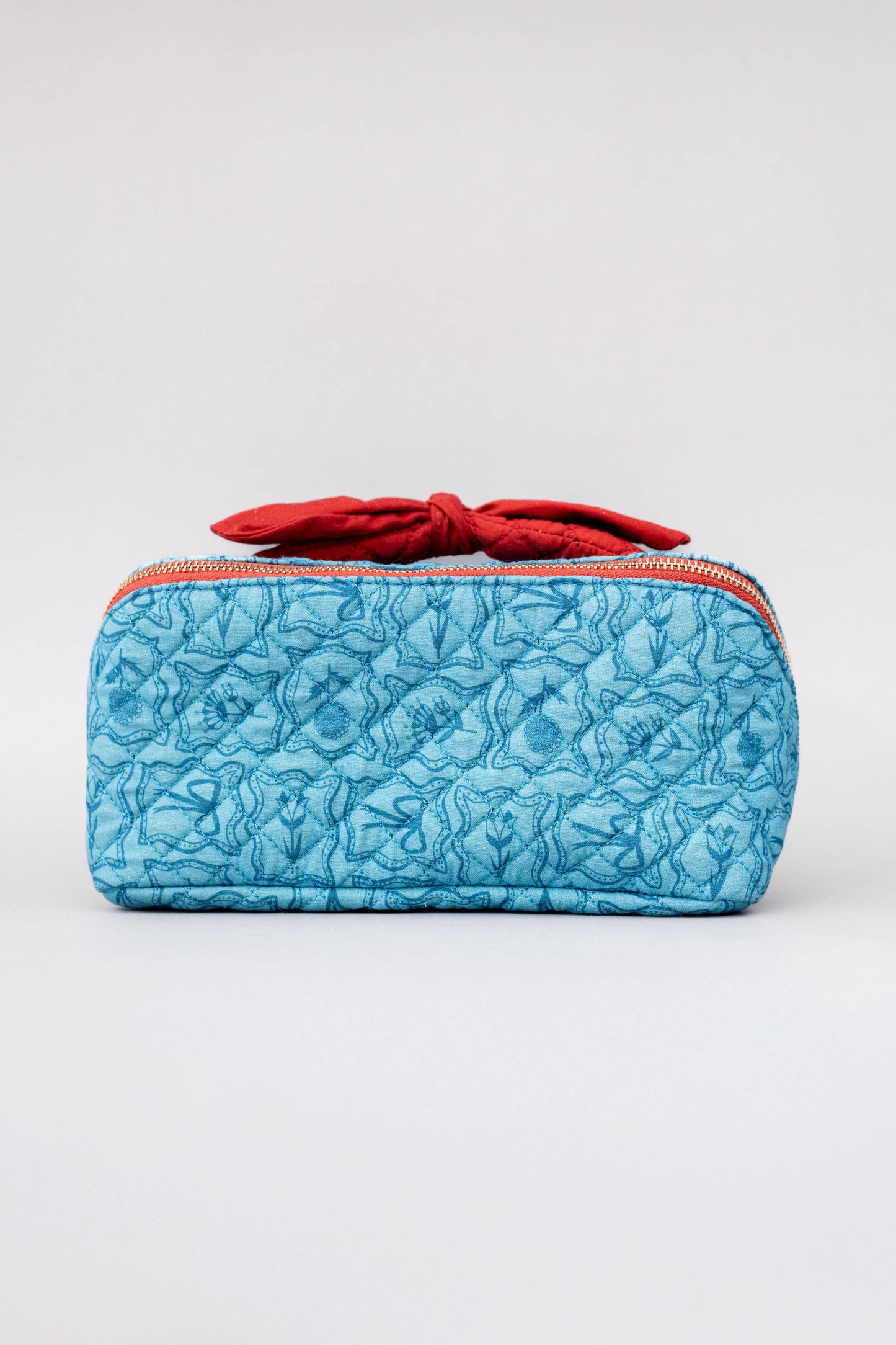 Ban.do - Makeup Bag, Flowers and Bows