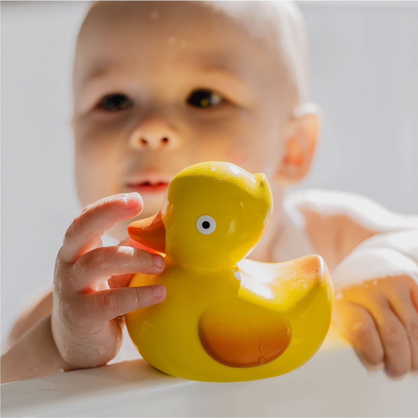 CaaOcho Natural Rubber Toys - Natural Rubber Ducky Non-Toxic Bath Toy, Mold-free design