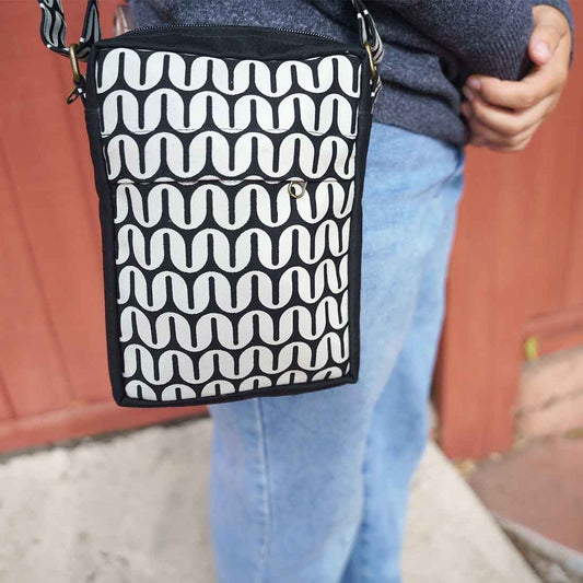 Chunky Crossbody - Small Travel Bag