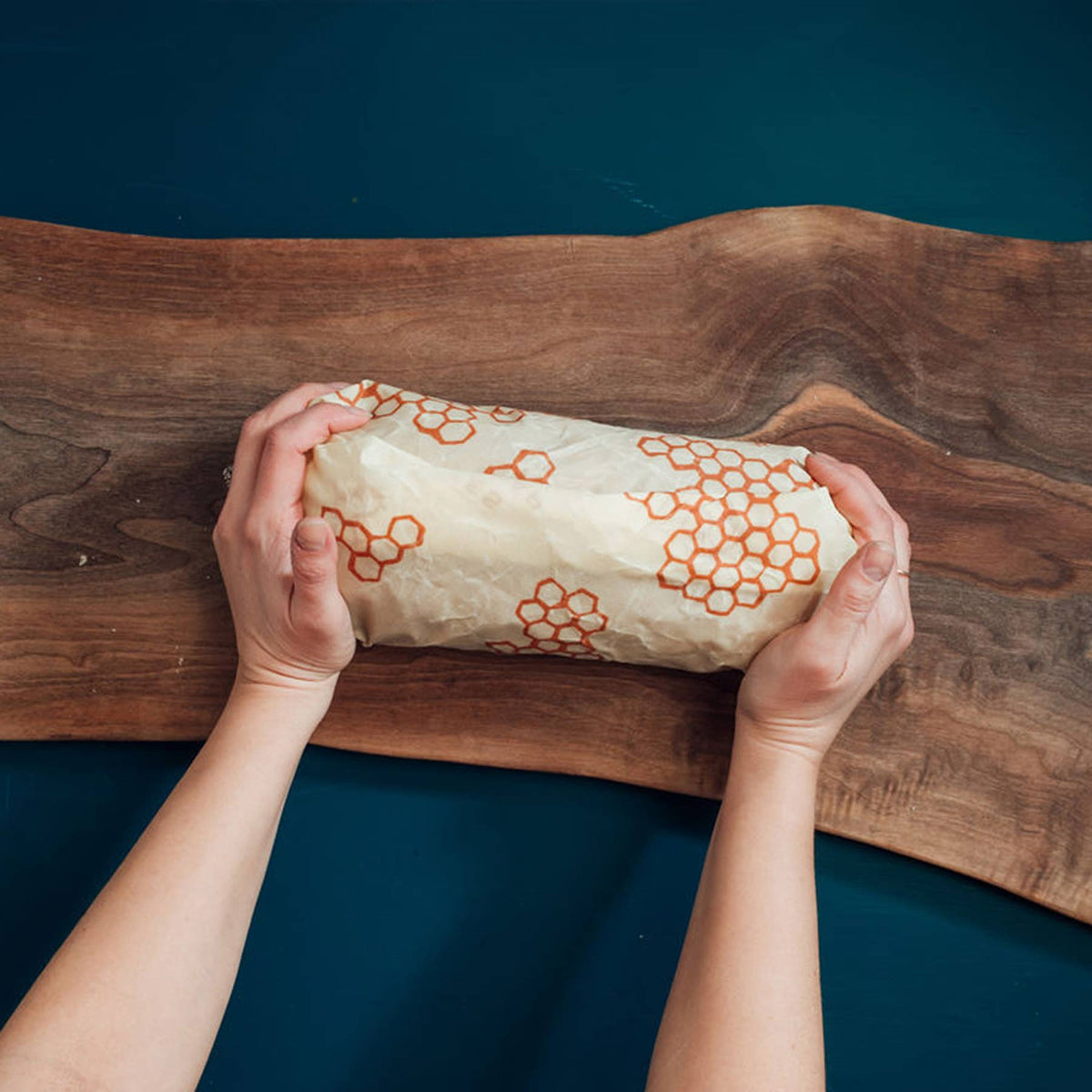 Bee's Wrap - Bread Wrap - Honeycomb