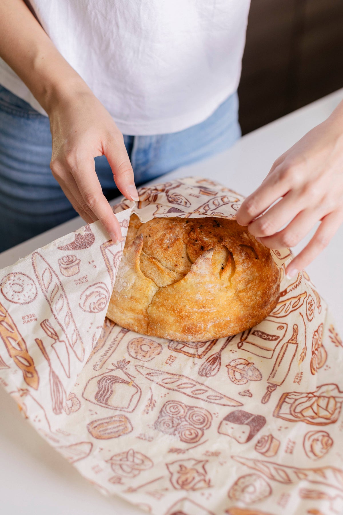 Bee's Wrap - New! Bakery Lane - Bread Wrap, Seasonal Print