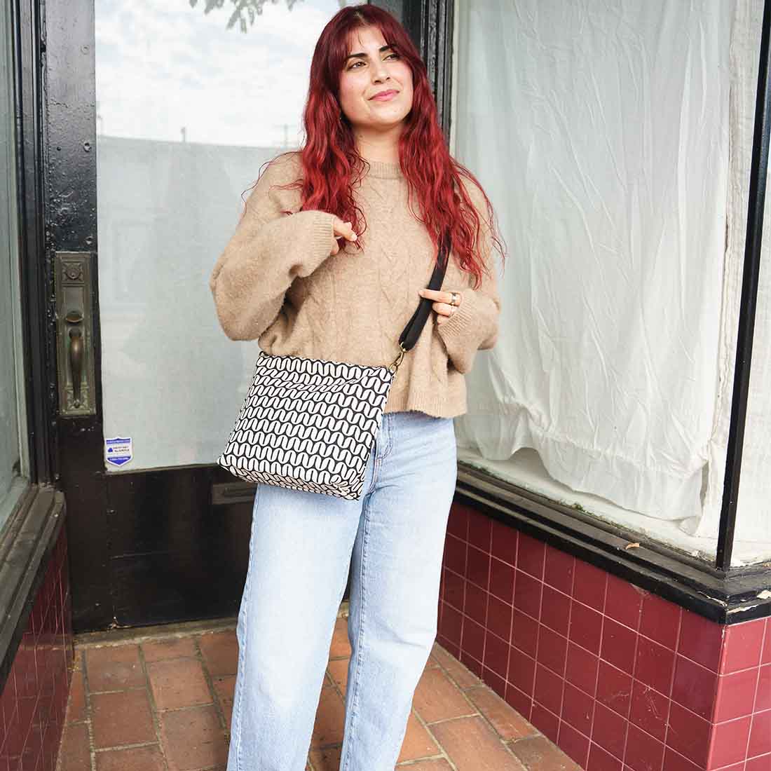 Medium Cotton Crossbody Retro Prints