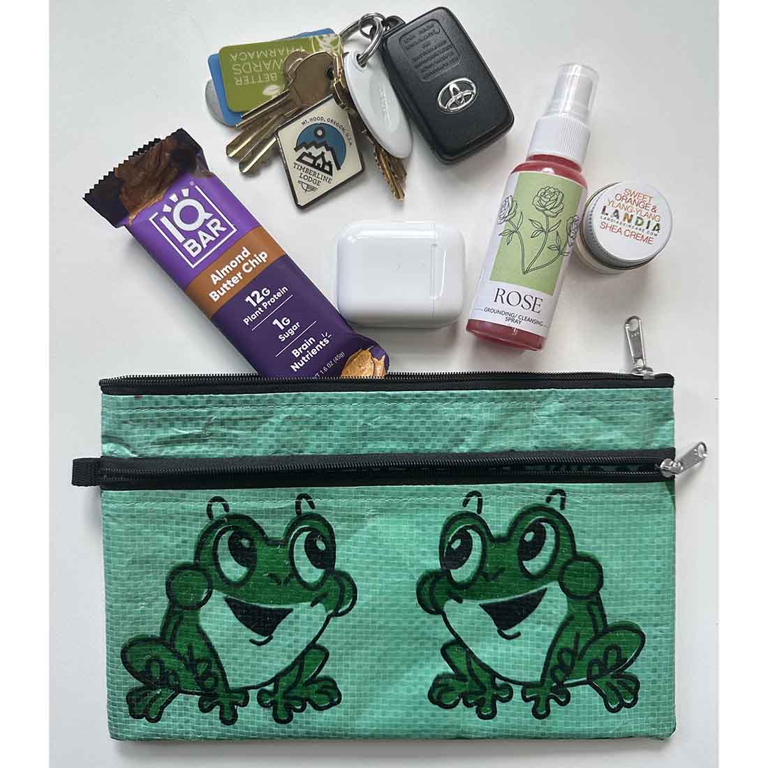 Recycled Feed Bag - Double Zip Case