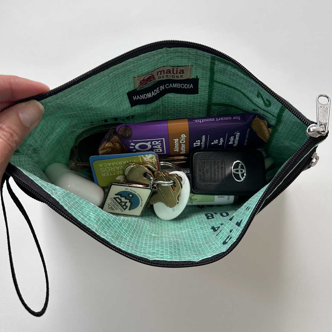 Recycled Feed Bag - Double Zip Case